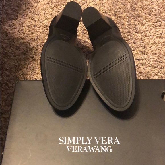 Simply Vera Wang Black Booties NWT - Picture 3 of 4